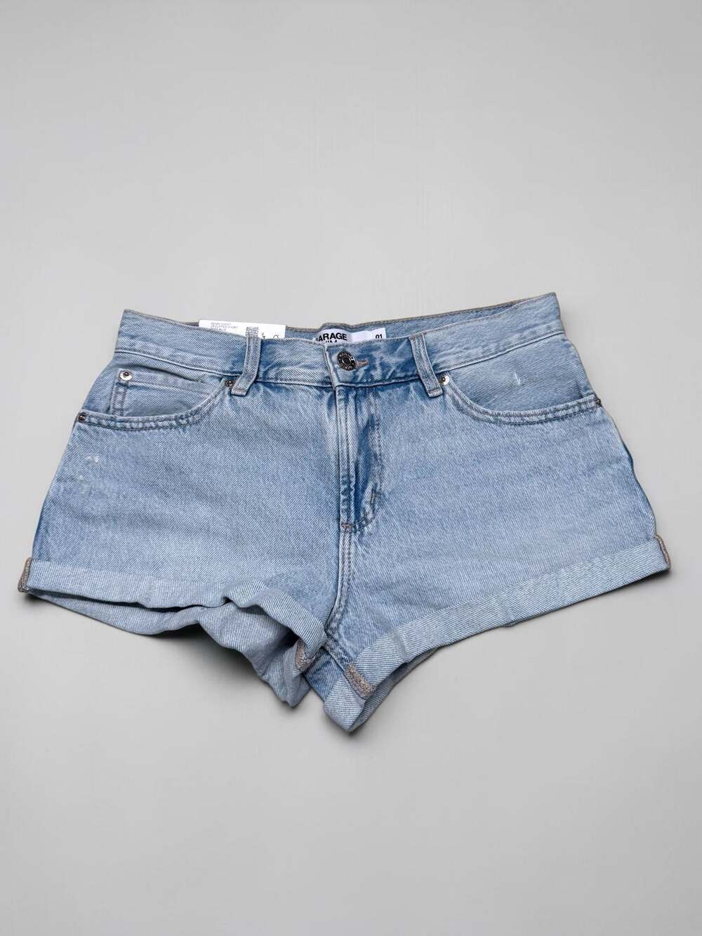 Garage Low Rise Cuffed Denim Shorts Tess Blue Size 01/25